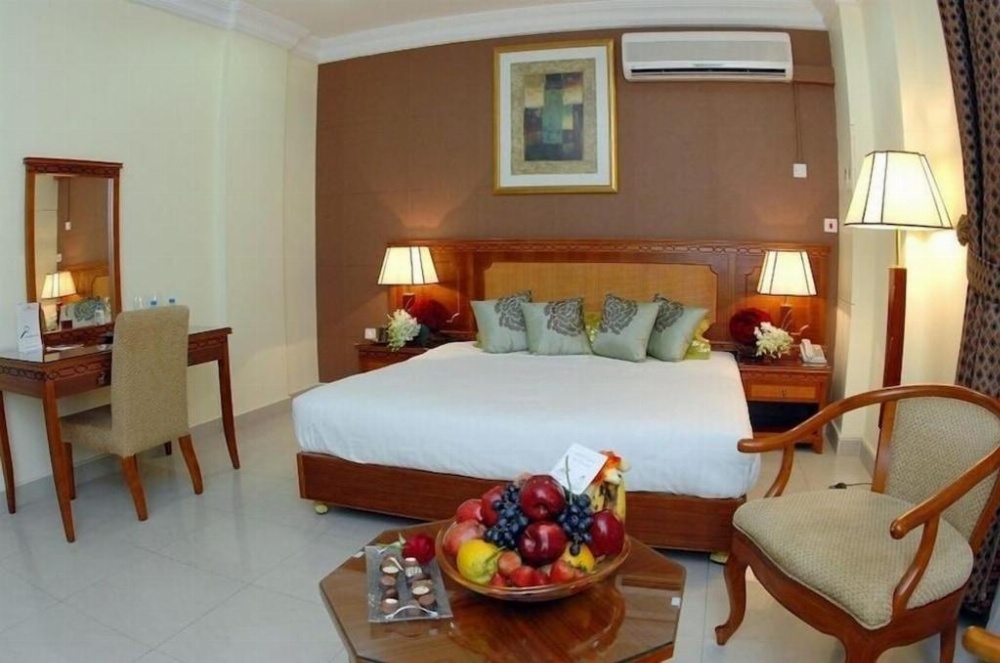 Al Muntazah Plaza Hotel Main image